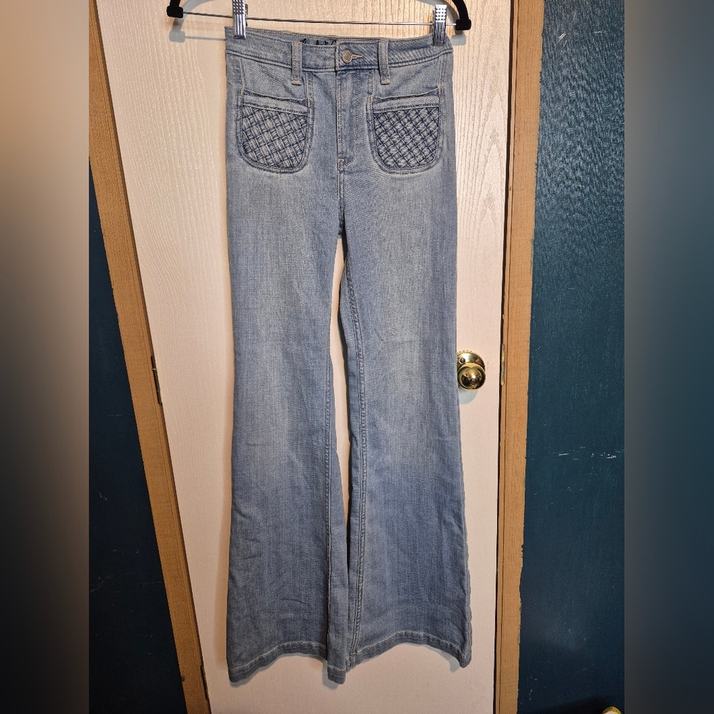 ☀️🌧Abercrombie & Fitch the a&f collection jeans